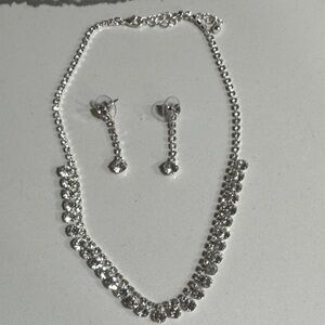 Elegant Silver Rhinestone Necklace and Earring Set
